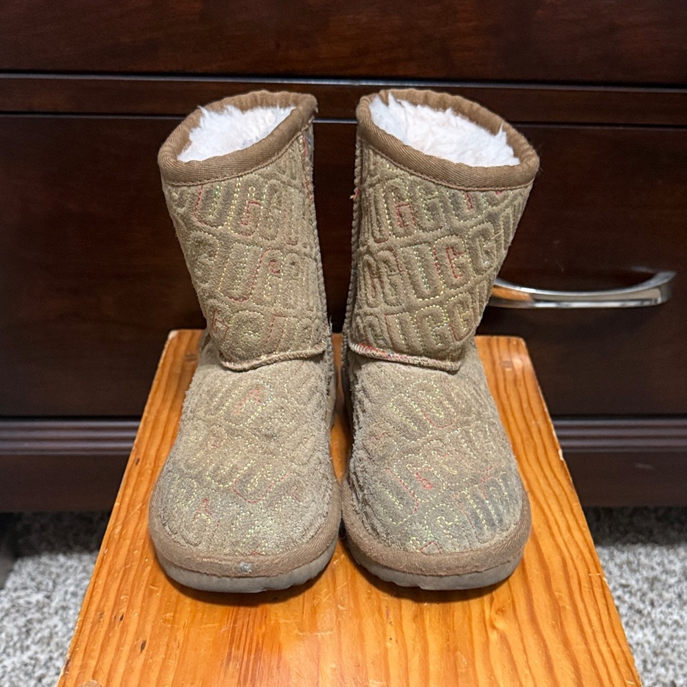Ugg Brown Quilted Boots with Logo Pattern